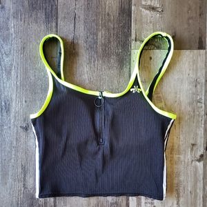 Womens crop top L